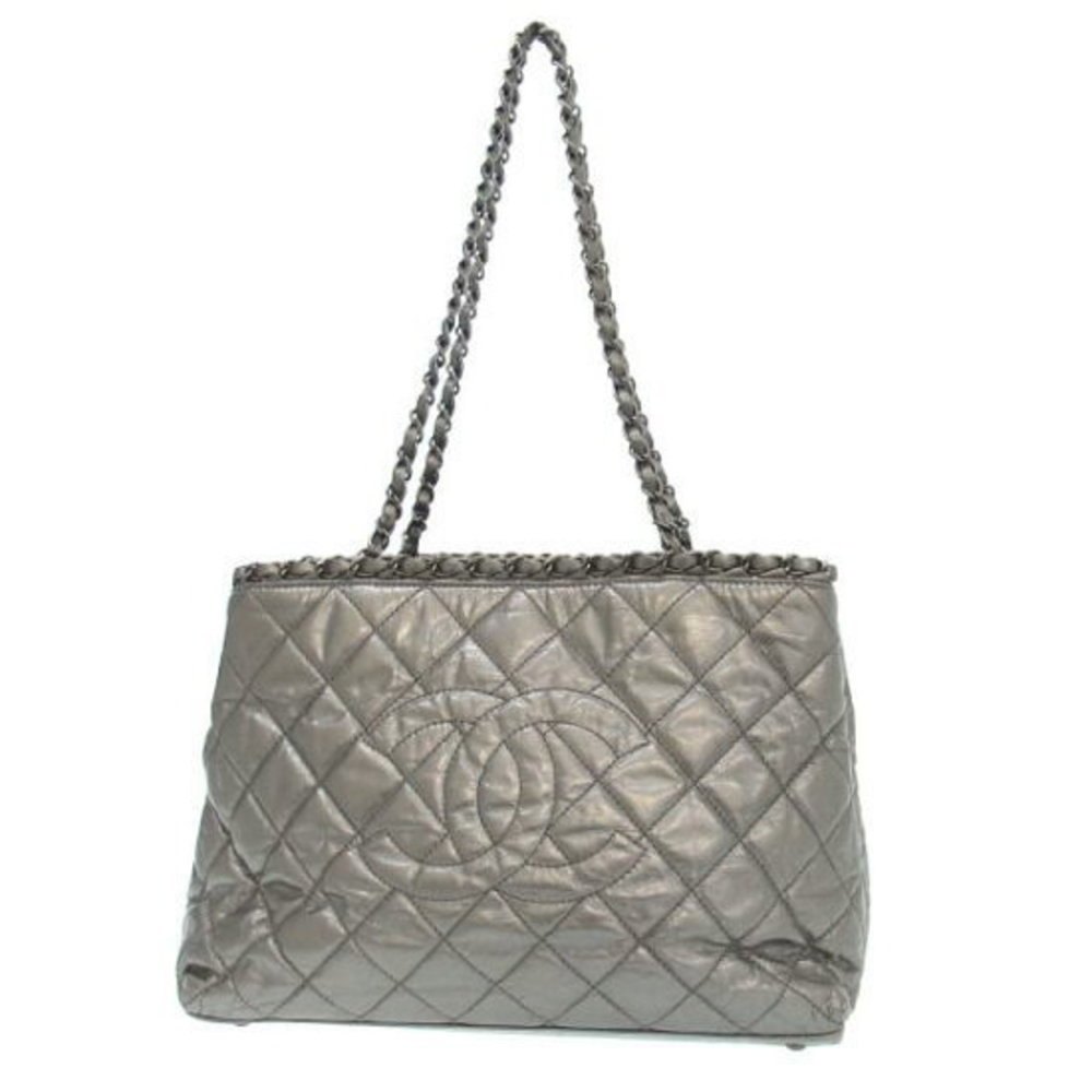 Chanel chain around tote